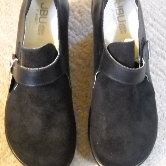 JAMBU Shoes - Women's Black JBU Mules Size 8.5 M JAMBU Shoes - Women's Black JBU Mules Size 8.5 M